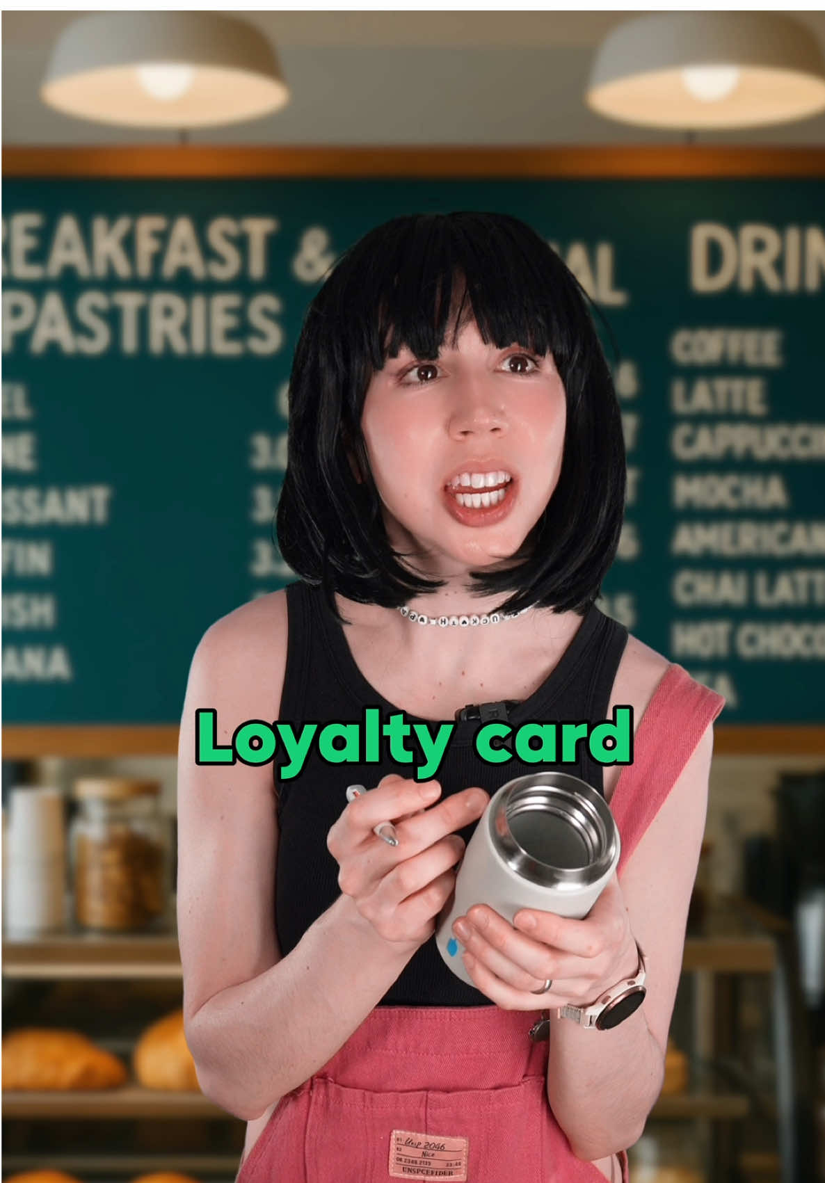 Buying a coffee in English 😂  #english #learnenglish 