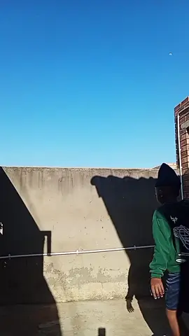 please like and follow for more videos like this #fyp #foryoupage #makemefamous 