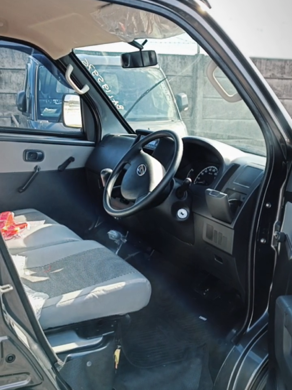 Daihatsu Granmax Pickup 1.3 Standar, Siap membantu usaha juragan.  Harga Cuma 140jtan Hubungi Mas Andi 0822-8186-7949 #CapCut #daihatsu #promodaihatsu #daihatsujogja #mobilterlaris #daihatsugranmax #mobilmurah #daihatsuayla #daihatsusigra #daihatsuterios #daihatsuxenia #daihatsurocky #granmaxpickup 