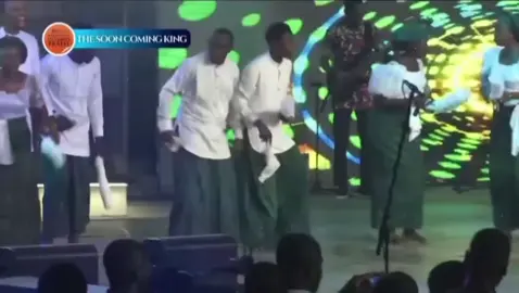My favorite part 💃💃❤️❤️❤️❤️ If you no Sabi dance comort from road oo😁😁  @Mr harmony  bassist 🎸 @Bolus guitarist 🎸 with 🔥🔥🔥🔥 #urhobonation #video viral #urhobototheworld #fyp #urhobowado #makemyvideosviral