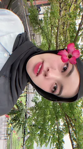 #CapCut #fyp #fypage 🤍🐋🌸
