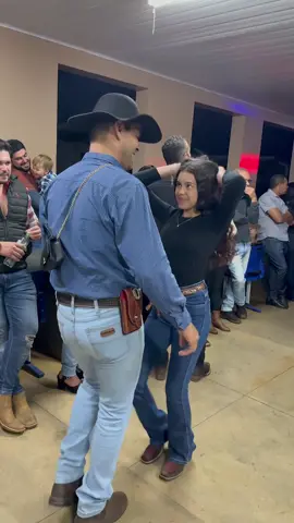 PAI E FILHA 👧🏻 ❤️ #forro #dance #forrozeiro #patosdeminasmg #viral 
