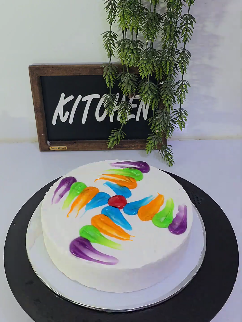 Beautiful Cake Decoration #cakedecorating #yummyfood #birthday #cake #viral_video #design 