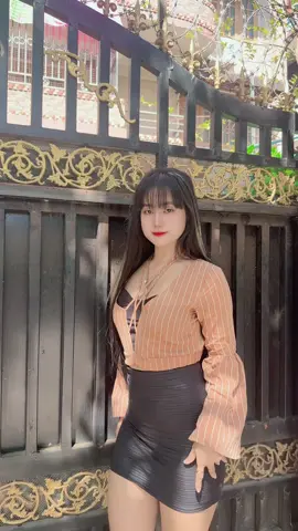 #မြင်ပါများပီးချစ်ကျွမ်းဝင်အောင်လို့🤒🖤 #viewတေရှယ်ကျ #thinkb4youdo #foryou #foryoupage #မျော်နေတဲ့❤လေးတွေအတွက် 