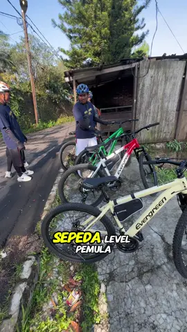 Bagian 20 | sepeda level pemula harga satujutaan aja ! #gowessepeda #sepedasatujutaan #sepedagunungsatujutaan #sepedamurahberkualitas #sepedamurah #unboxingsepeda #sepedaevergreen 