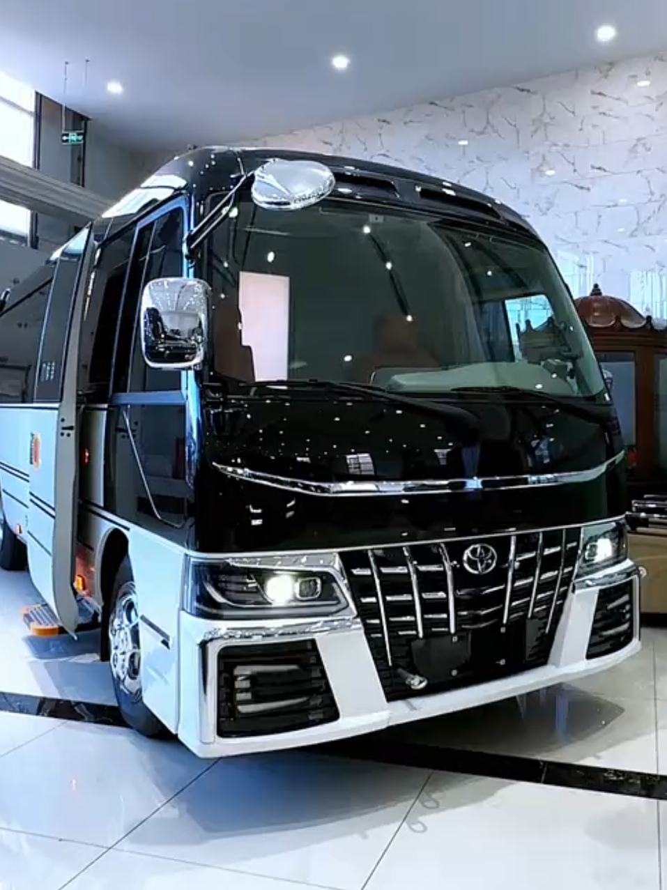 Toyota 2025 Model Coaster in Black & White Latest Interior 10 seater 🚌🚐  #toyota #review #brand #coaster #price 