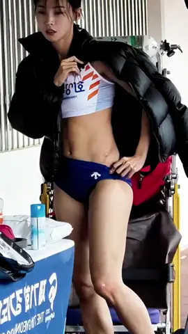 触目惊心的伤口运动员们都挺不容易的受伤的运动女孩运动女孩运动之美