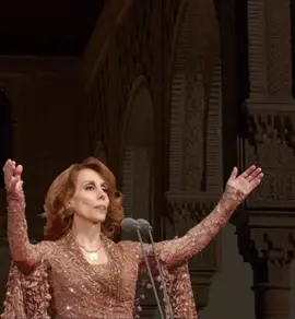 يا أُهَيْلَ الحيِّ من وادي الغَضَا وبِقلبي مسكِنٌ أنتم بِهِ #فيروز #فيروزيات  #جارة_القمر  #موشحات  #موشحات_اندلسية  #الاندلس 