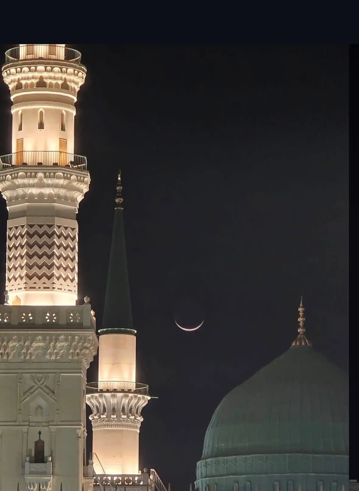 madinah munawra Madinah, the City of the Prophet, shines bright A beacon of faith, where Islam's history takes flight The Masjid an-Nabawi, a mosque of grandeur and might Where the Prophet Muhammad's tomb is a sacred sight The city's streets are lined with date palms, green and tall A tranquil oasis, where faith and peace enthrall Madinah's rich history and heritage are palpable and realMadinah's rich history and heritage are palpable and real A place where Muslims from all over the world come to feel The city's warm hospitality and welcoming smile Make it a place of pilgrimage, worth traveling a long while #plztiktokteamdontunderviewmyvideos #foryoupage