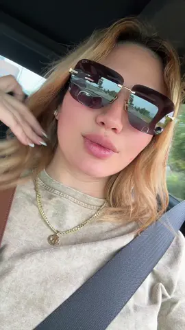 Loving these sunglasses 🕶️☀️ for back to school 🔥 @DEZI EYEWEAR #backtoschool #sunglasses #sunglassesinspo #trendysunglassses 