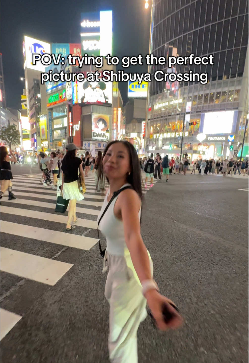 I’m in love with Tokyo 😍#traveltiktok #japan #shibuya #shibuyacrossing #MomsofTikTok 