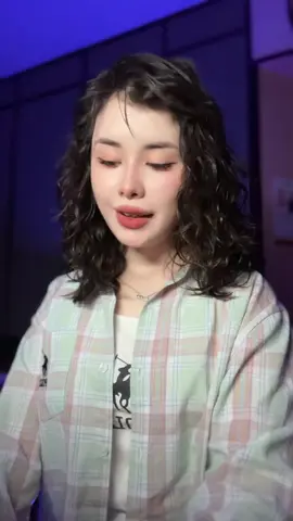 Who knows the translation of this song?