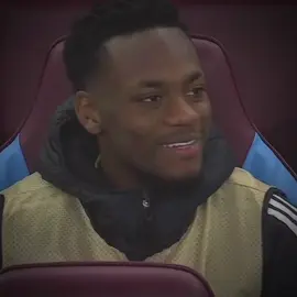This is what a real 9 looks like. 🧠 #johnduran #astonvilla #footballedit #colombia #wonderkid  