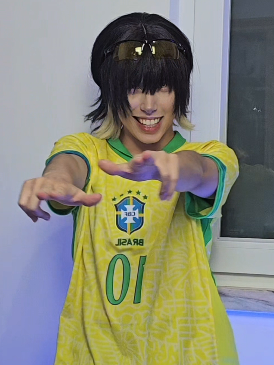 I had to wear the Brazil jersey for this one #bluelock #bachirameguru #bluelockcosplay 