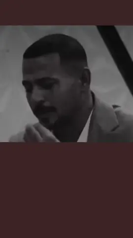 يالمرخصني ليش نصيحلك غالي؟💔 #شعر #شعر_شعبي #تصاميم_شعر #شعروقصايد #شعراء_وذواقين_الشعر_الشعبي #اشعار #الشعب_الصيني_ماله_حل😂😂 