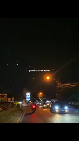01.08 @Damara De @LAVORA Official #overlaylyrics #liriklagu #liriklaguviral #macakkelaran #teamwareg #masukberanda #fyp 