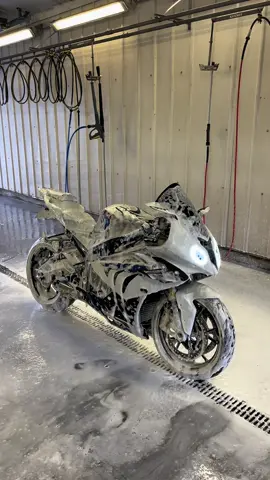 🫧#fypシforyoupageシ #foryou #bmws1000rr 
