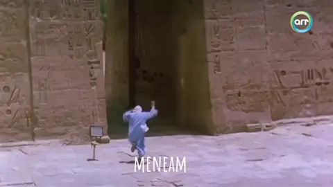 الفيلم ده مظلوم وسط افلام هنيدي💔😂 #اغنية_في_فيلم #cat #viral #tiktok #foryoupage #foryou #fypシ 