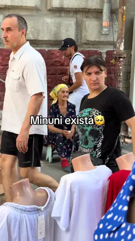 Ce emotii🥺 Nu-i vine a crede😍 Dumnezeu acționează prin oameni🙏❤️#fy #foryou #foryoupage #moldova #chisinau #romania #dimawhite 