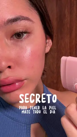Mi rostro de grasoso a mate en 1 SEGUNDO COmooo Adiós brillo en segundos ✨ El Oil Control Sunstick de  @celimax.latam matifica , protege del sol y se aplica incluso sobre el maquillaje , así que ya sabes pruébalo mi chica y chico ! ☀️❤️ #mate #piel #brillo #celimax #shock #celimaxsunstick #pielgrasa #solucion #protectorsolar 