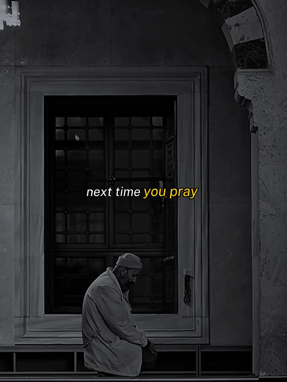 next time you pray.. #muslim #prayer #zikr #subhanallah #alhamdulillah #allahuekber #islamicinspiration 