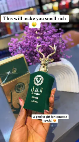 One spray and they’ll start asking, “Excuse me, what are you wearing?” 📍Available in Asaba, Delta State 🛍 Visit our store or DM to smell like wealth Smell expensive. Live unforgettable. #SmellRichAsaba #AsabaPerfumePlug #LuxuryScentNaija #PerfumeVendorAsaba #NaijaPerfumeTok #AsabaLuxuryVibes #DeltaStateShopping 