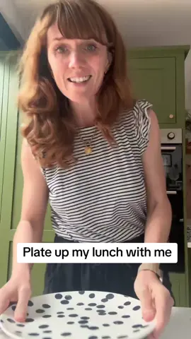 I am so thick right now having done 2 weeks of solid parenting 😂 #lunch #eatwithme #DinnerIdeas #lunchideas 