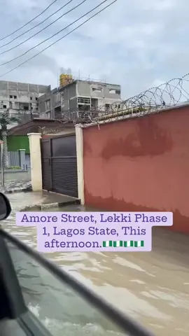 I stay in Lekki🚣🏿‍♂️ #lekki #lekkilagosnigeria #lekkiphase1 #lagostiktok #nigeriantiktok 