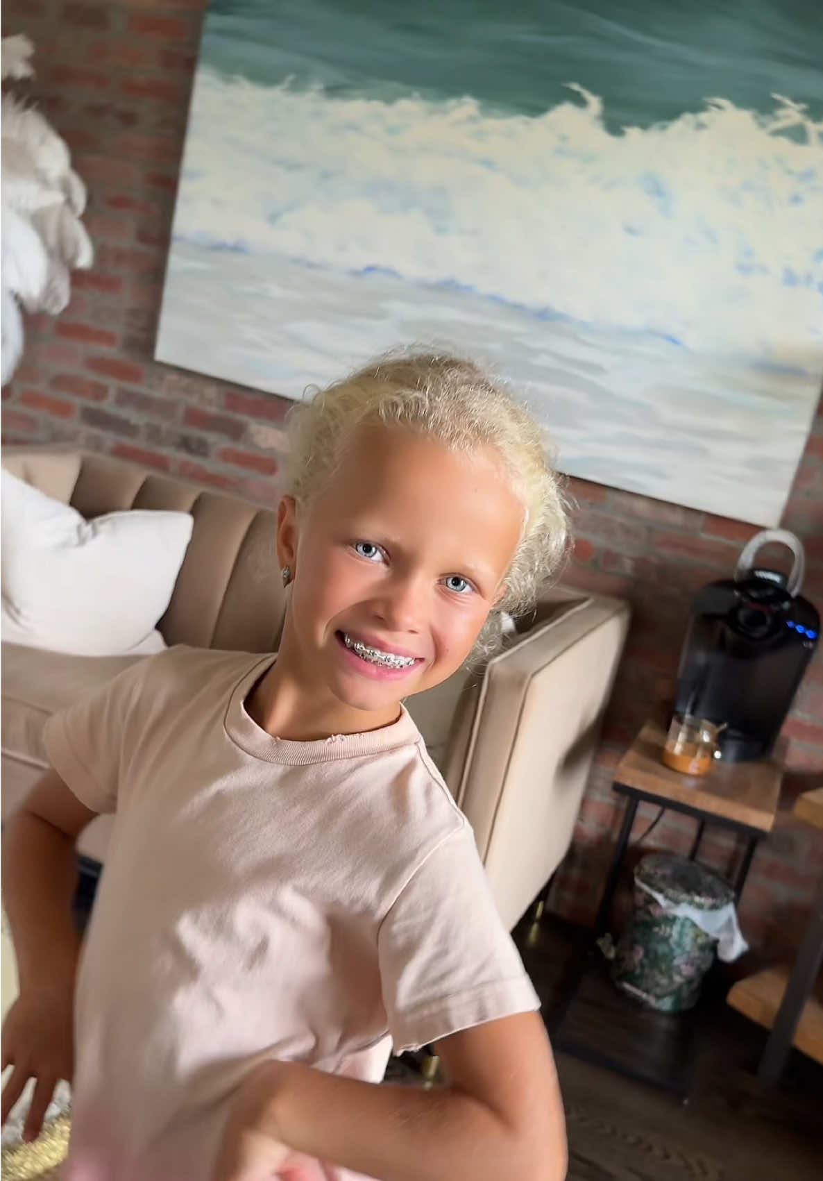 You just remembered who you are 🧝🏻‍♀️! Dance and be happy! Have a great week ! @Mikheev Family @Good Morning America @ESPN @Jennifer Hudson Show @America’s Got Talent @Netflix @CBS @Marina Mikheeva #girldad #lovethissong #fypシ #viralvideo #tiktok #india #mood #eseniiamikheeva #esenya_miss #mikheevaleksandr #mikheevdancefamily !
