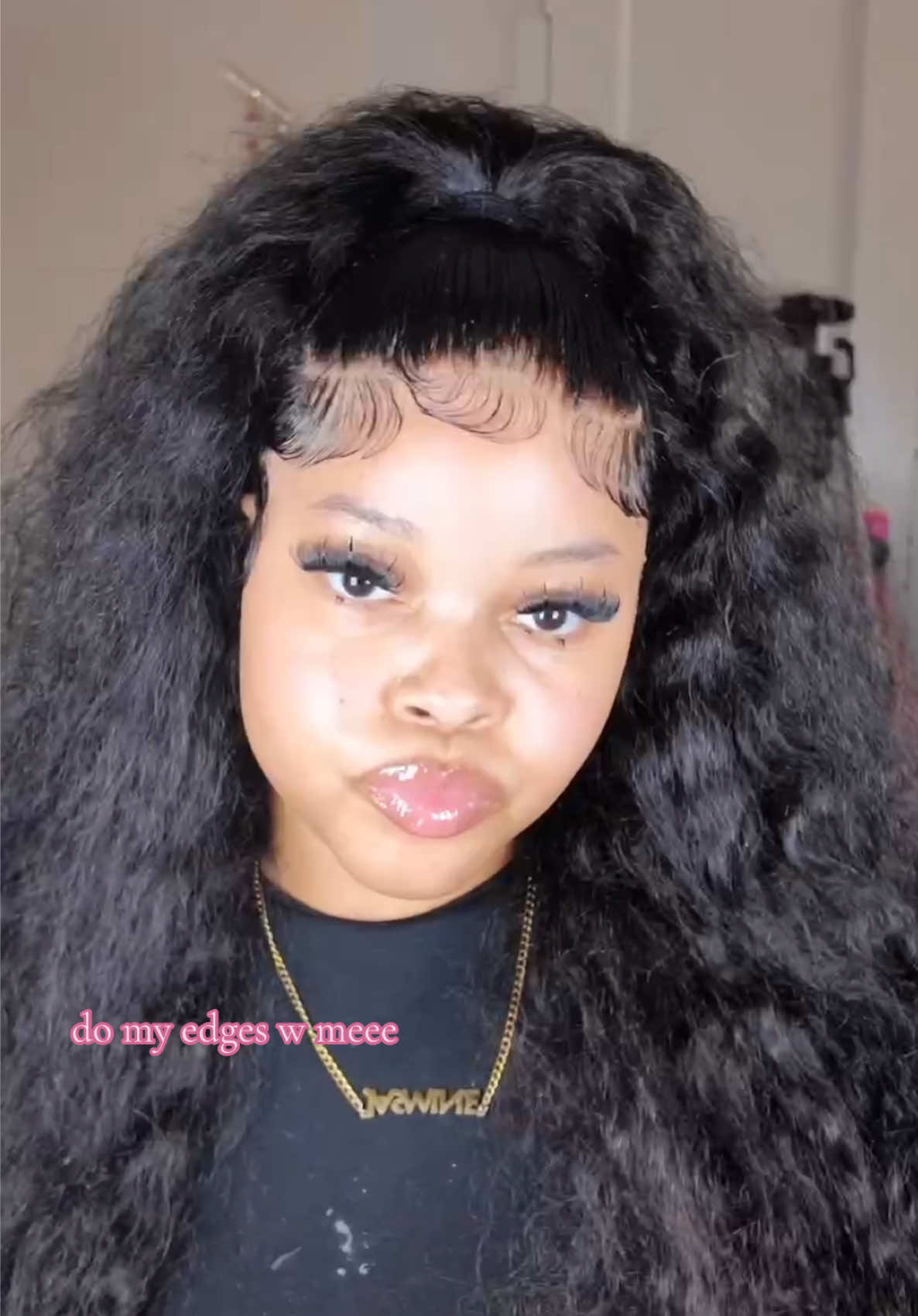do my edges w me on this reinstall 😱🩷  #wiginstall #wigtutorial #hairtutorial #edgestutorial #edges #babyhair #babyhairtutorial #dramaticbabyhair #dramaticedges #hairstyles #blackgirlhairstyles #hairstyleideas #hairinspo #barbiedollj 