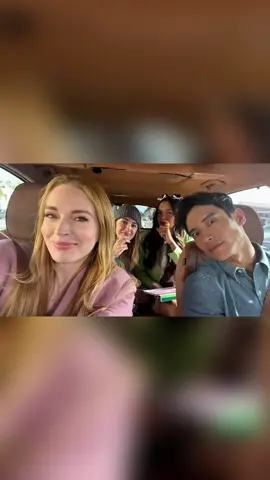 We filmed it while the trend was trending. Posting it now because… freakier timelines 🎸🔁 #FreakierFriday #sophiahammons #juliabutters #mannyjacinto @Disney @Disney Studios 