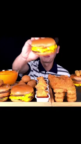 #koreanfood #videoviral #FoodTok #mukbangvideo #fyp #eating #eat #asmr #delicious #delivery 