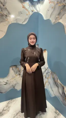 Yu CO liora dikirim hari ini juga🥰#mahogany #bridesmaids #rekomendasidreskondangan #fypage 