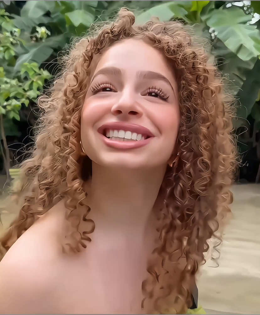 ELIANA KALOGERAS CUTE/FUNNY CLIPS FOR EDITS - rq: @cher 𝜗𝜚  #ELIANAKALOGERAS #kaloqscps #fyp #quality #scenepack #elianakalogerasedit #kalogeras @Eliana Kalogeras @sundaykalogeras @demitrakalogeras @patrishakalogeras @Noah Risling 