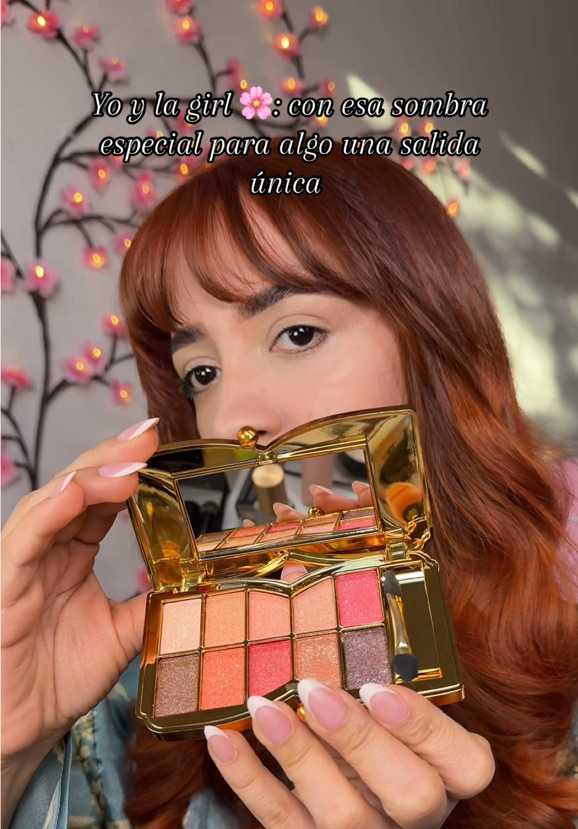 Paleta de sombras 【LIVE DEAL】 🌸✨😍 Tonos mate + brillantes que se ven carísimos y se difuminan solitos 💖🎨💋 #SombrasVirales #MaquillajeTikTok #BeautyInfluencer #LIVEDEAL #Tendencias2025 #LookDeImpacto #tiktokshop 