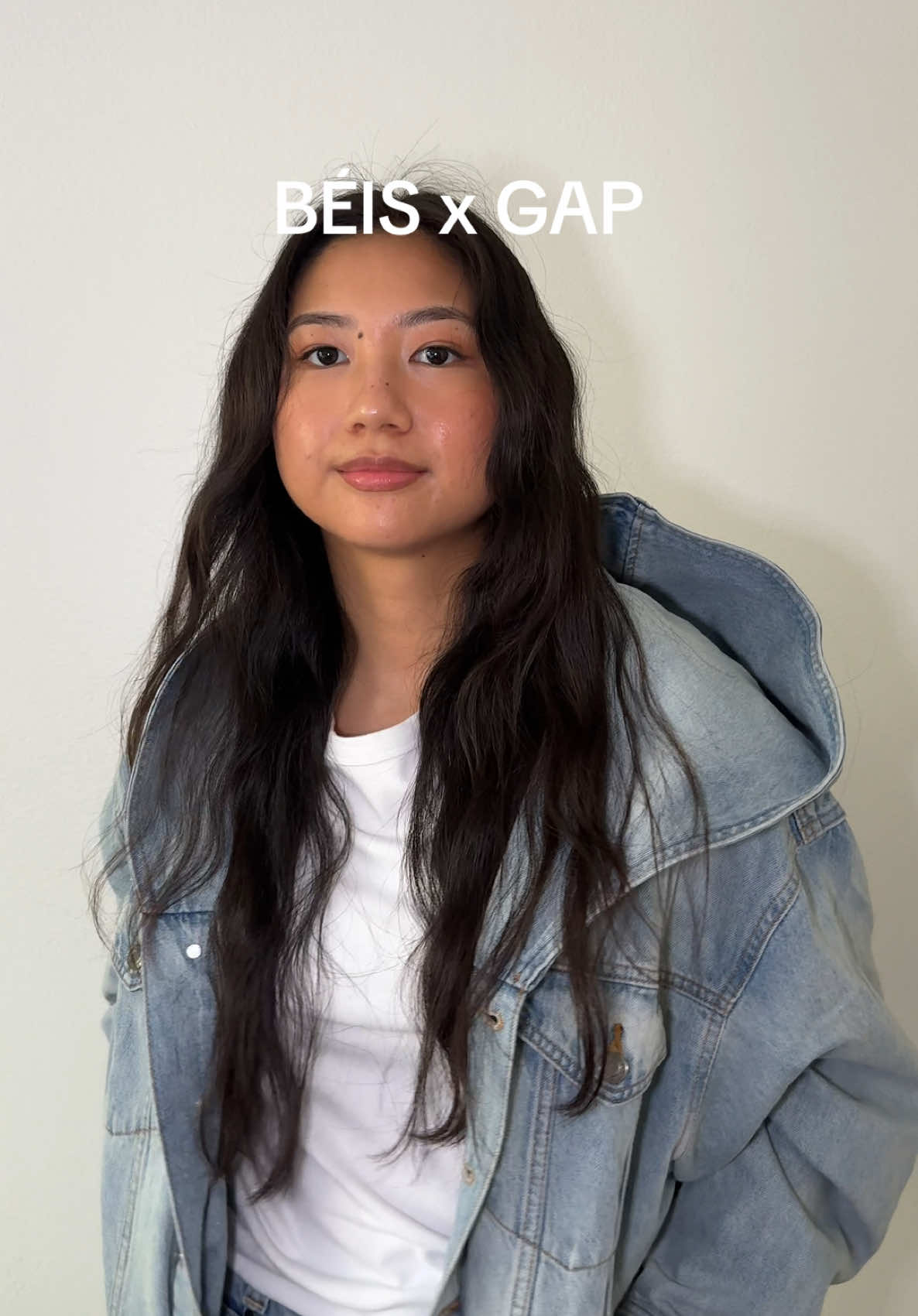Canadian Tuxedo from @BÉIS @Gap collab. Loving it! My queen @Shay Mitchell #beisgap #beis #gap #beistravel #beisluggage #gaphoodie #gapdenim 