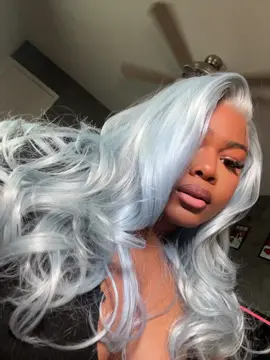 Would you believe this a synthetic 😩😍#sytheticwig #wiginstall #fyp #hair 