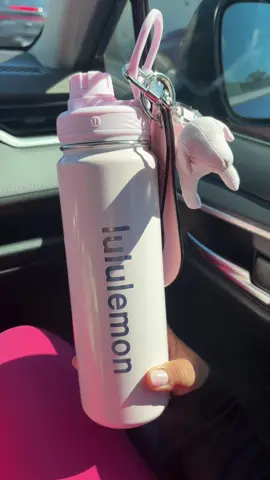 pink lululemon water bottle #fyp #fypシ #lululemon #lululemonwaterbottle 