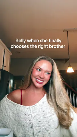I would never put you through all that, Con. #summeriturnedpretty #conradfisher #maddiefisher #belly 
