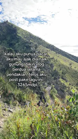 gatau kapan #fyp #xyzbca #pendakigunung #lawu3265mdpl #cemorosewu #mountaindate 