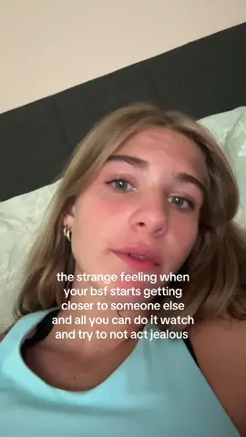 tried to make plans tonight but she chose them over me 