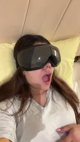 Igual que yo estoy segura de qué ya no vas a poder vivir sin esto, cómprala en el carrito naranja de este video 🥰  #TikTokShopRegresoAClases #TikTokShopMX #ShopToker #masajes #ojos 