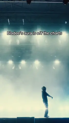 This lighting>>> #bladee #draingang #lollapalooza 