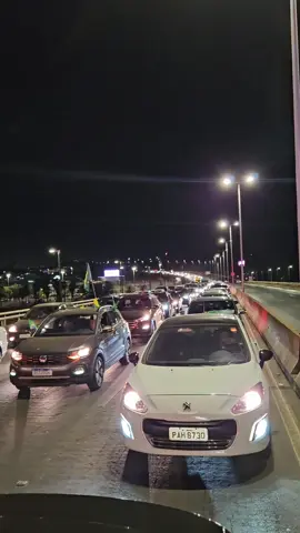 carreata 04/08/2025 casa do Presidente Bolsonaro  #carreata #bolsonaro2026 #voltabolsonaro #michelebolsonaro #pl #direita #direitaconservadora #direitabrasil #brasil #eua #america #política #donaldtrump #trump #elonmusk #lula #forapt #foraesquerda #foralula #foraptralhas #viral #fyp #CapCut #fyp #fyyyyyyyyyyyyyyyy #fyp 