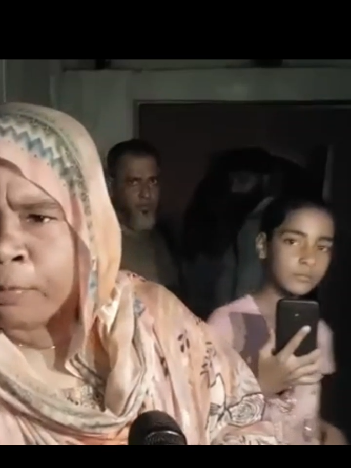 ঔষধ খিলাও,, এই থাম 🤣🤣🤣🤣 #news #newtrend #newvideo #newviral #newtrending #foryou #trendingsound  . . . . . Jiqu Nadia
