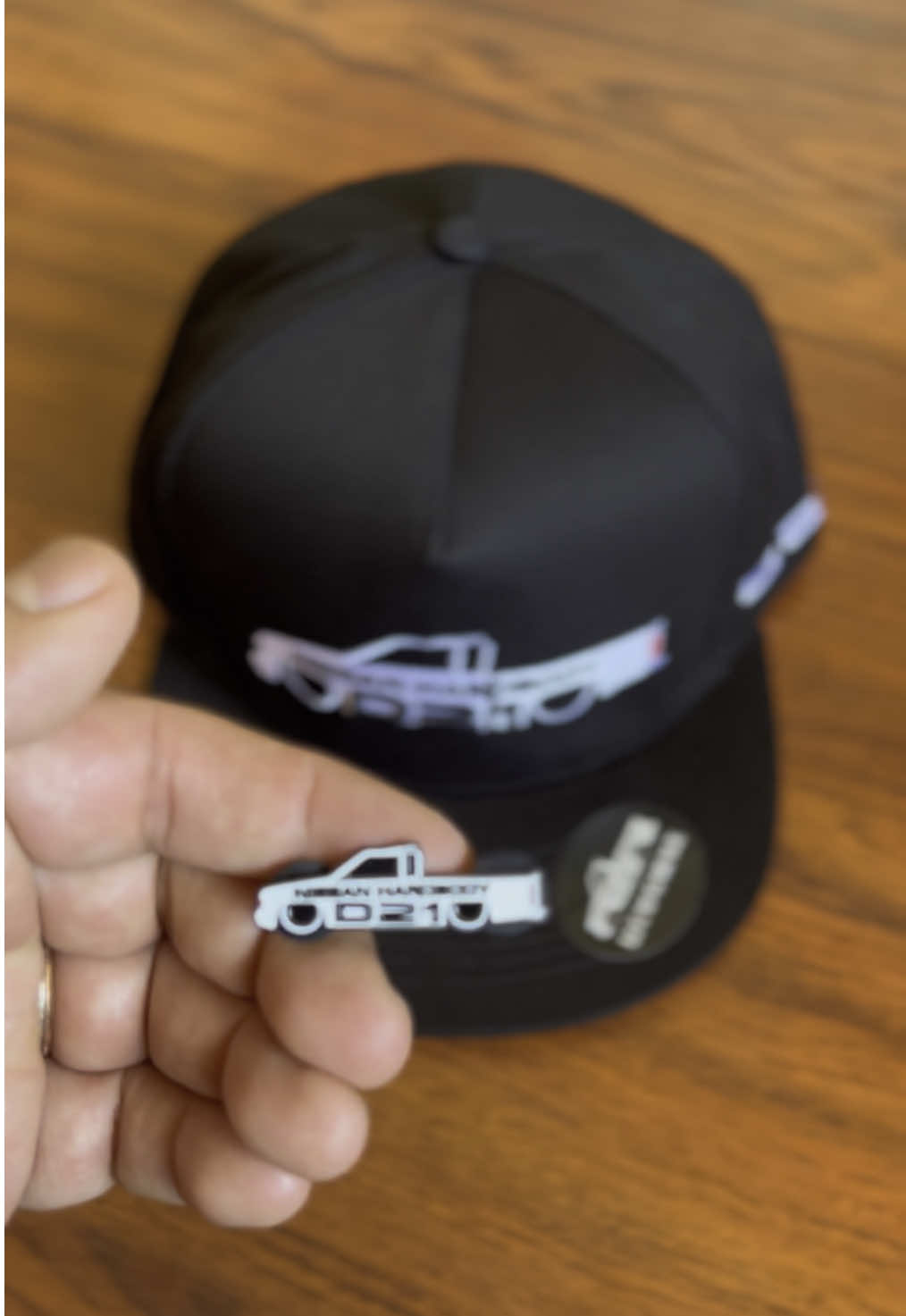 LÍNEA DE GORRAS #NISSANHARDBODYD21 $30 DÓLARES CORRANYBPIN ENVÍO GRATIS A CUALQUIER PARTE DE USA 🇺🇸!!! #LUCASGARAGE #LASVEGAS 