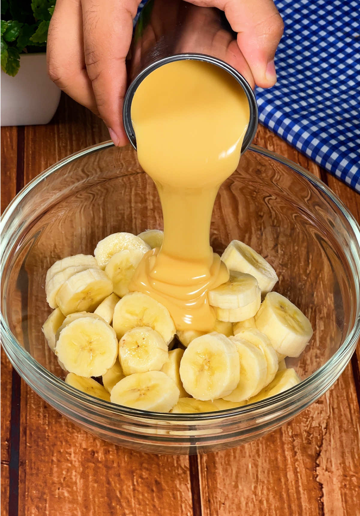 How old were you when you discovered this recipe with banana! #cooking #Recipe #EasyRecipe #quickrecipes #cook #dessert #breakfast #viral #viraltiktok #banana #foryoupage #foryou #fyp