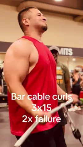 ##weightloss #bodybuilding #GymTok #foryoupage #FitnessTikTok #trainhard #ViralFitness 
