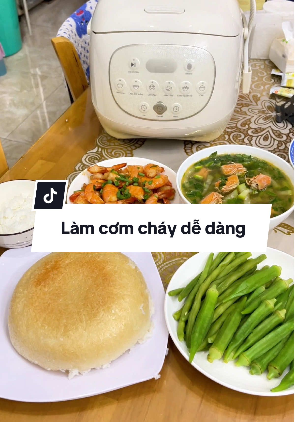 Nồi cơm điện lòng gốm Unie đa năng,tiện lợi ,tạo cháy ngon lắm nè mấy chị #noicomdiendanang #noicomdienunie #noicomdienchongdinh #giadungnhabep #trangsieure 