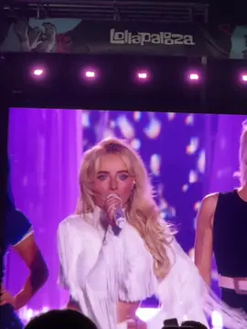 #feather #sabrinacarpenter #lollapalooza #chicago 